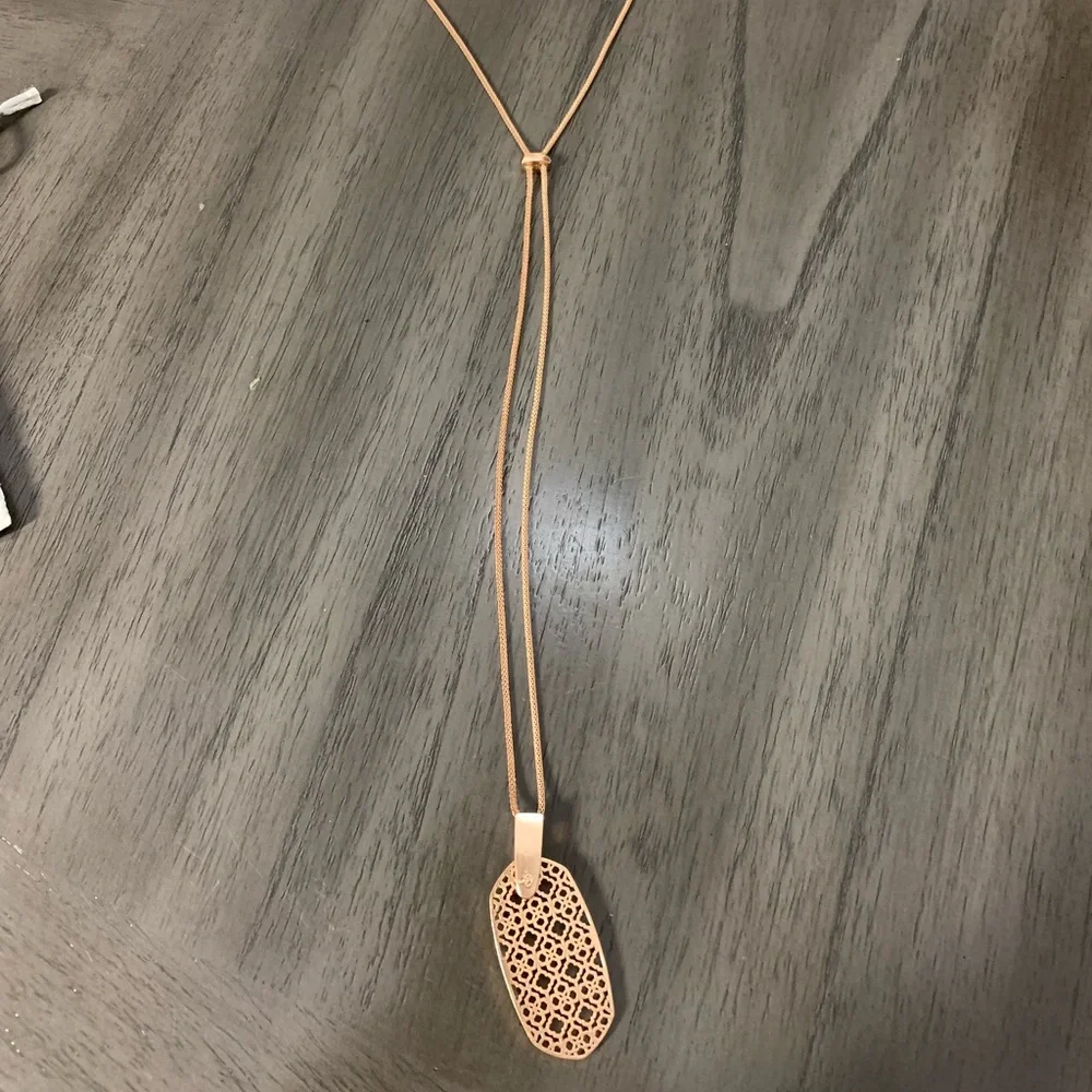KENDRA SCOTT NWT necklace - Picture 5 of 5